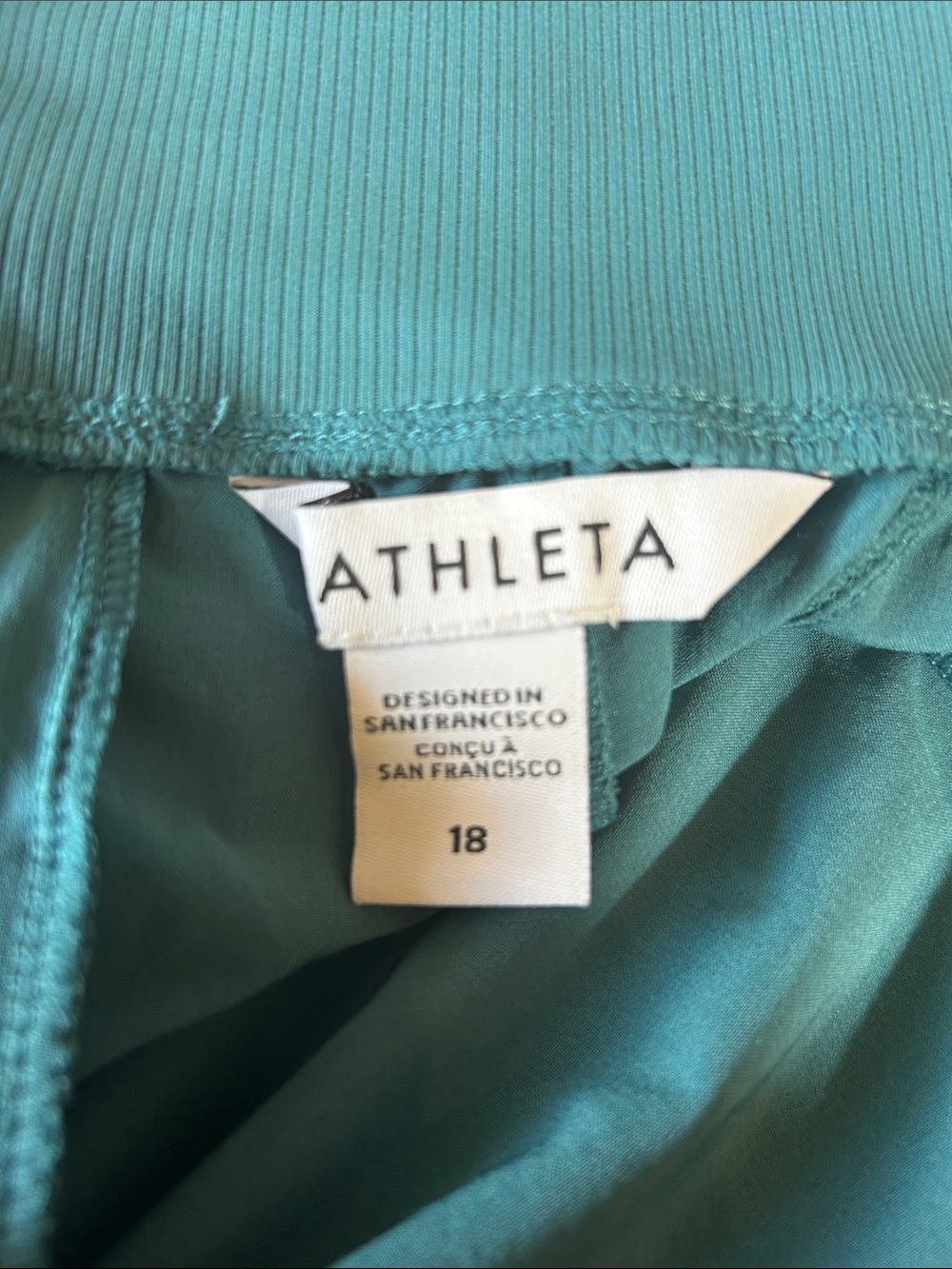 Athleta Brooklyn Mid-rise 4” inseam. Shorts, multiple sizes, Teal Sz 18 - Picture 10 of 11